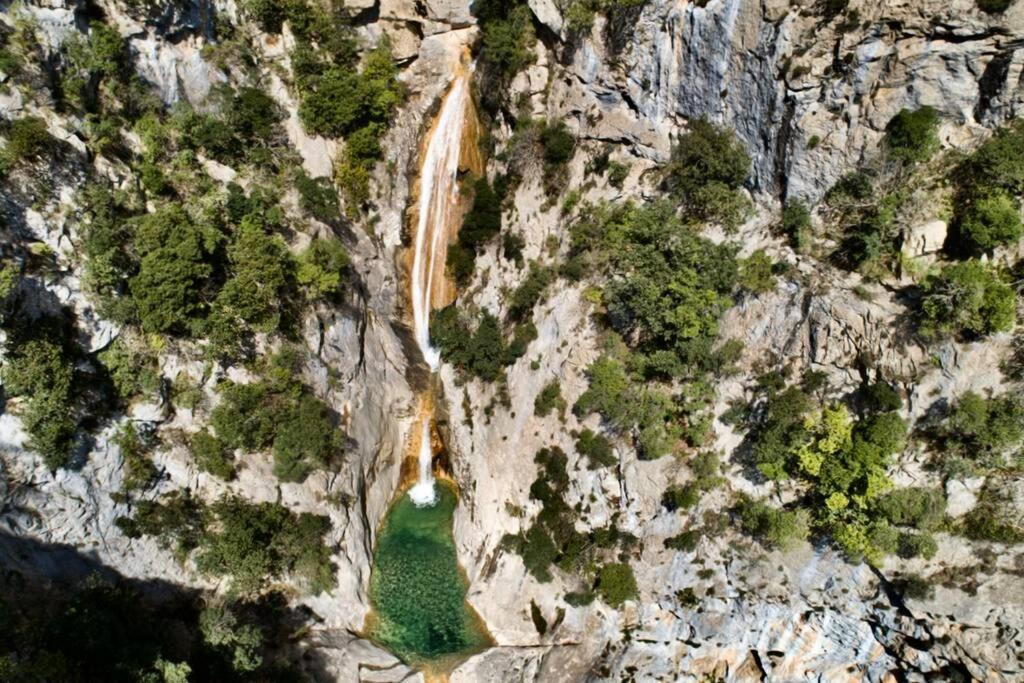 지로나 Pont De Valenti Mountain Retreat 아파트 외부 사진